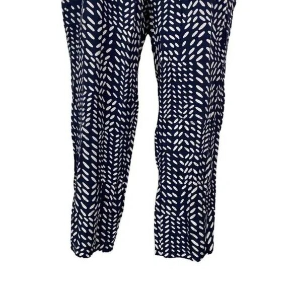 LOFT NAVY & WHITE GEOMETRICAL PATTERN SLEEVELESS JUMPSUIT MEDIUM-EUC - Picture 8 of 12